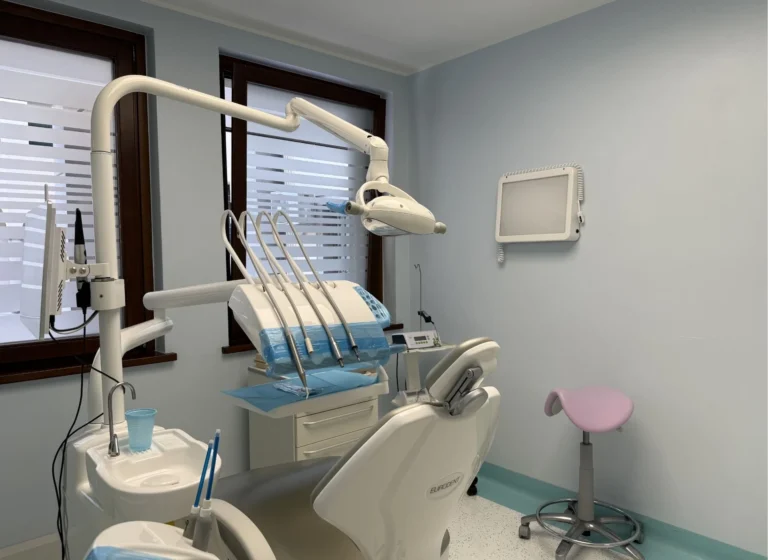 GALLERY 1 - Dentista a Udine (9)