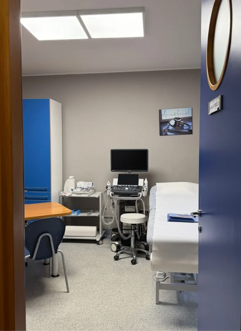 GALLERY 1 - Dentista a località (10)