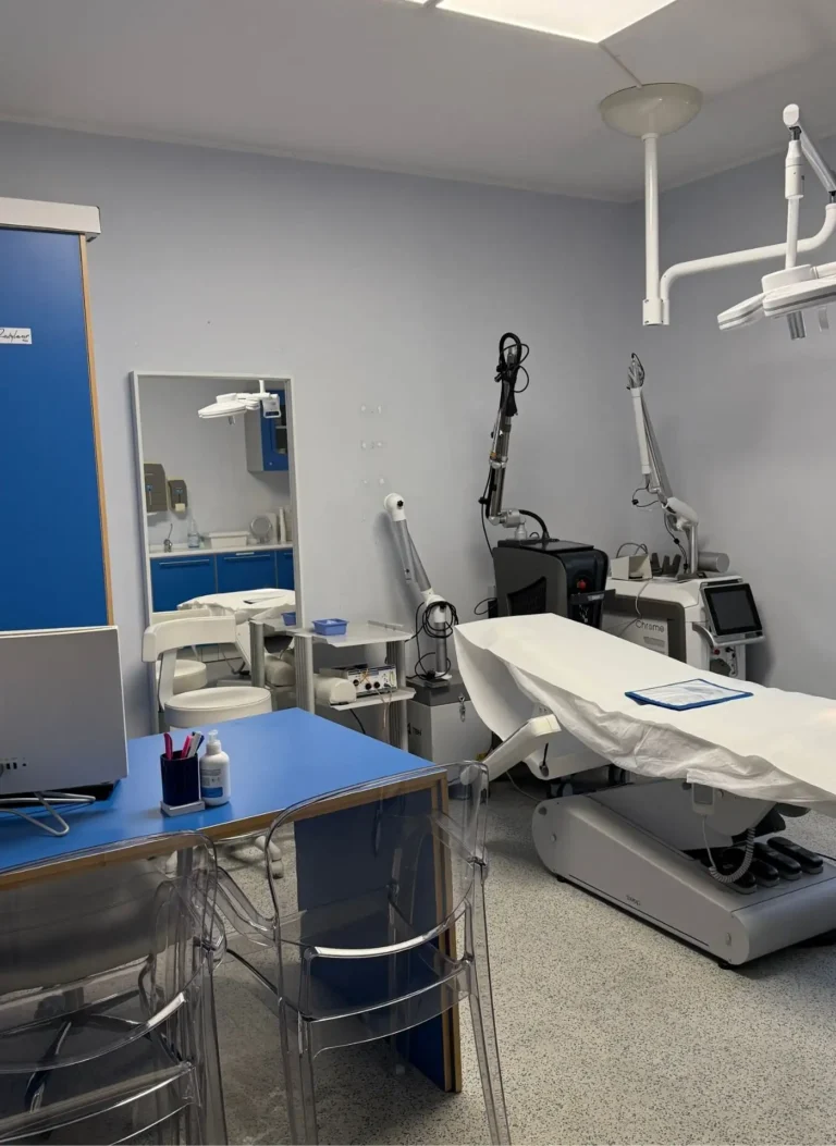 GALLERY 1 - Dentista a località (7)