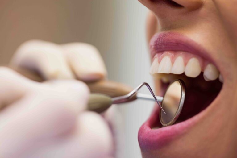 Quanto costa la prima visita dal dentista